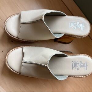 Corkys Cream Women's Mules